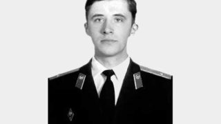 Капитан Александр Леонидович Костенко.