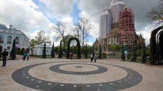 Не работает фонтан на Торговой площади в Новом Петергофе